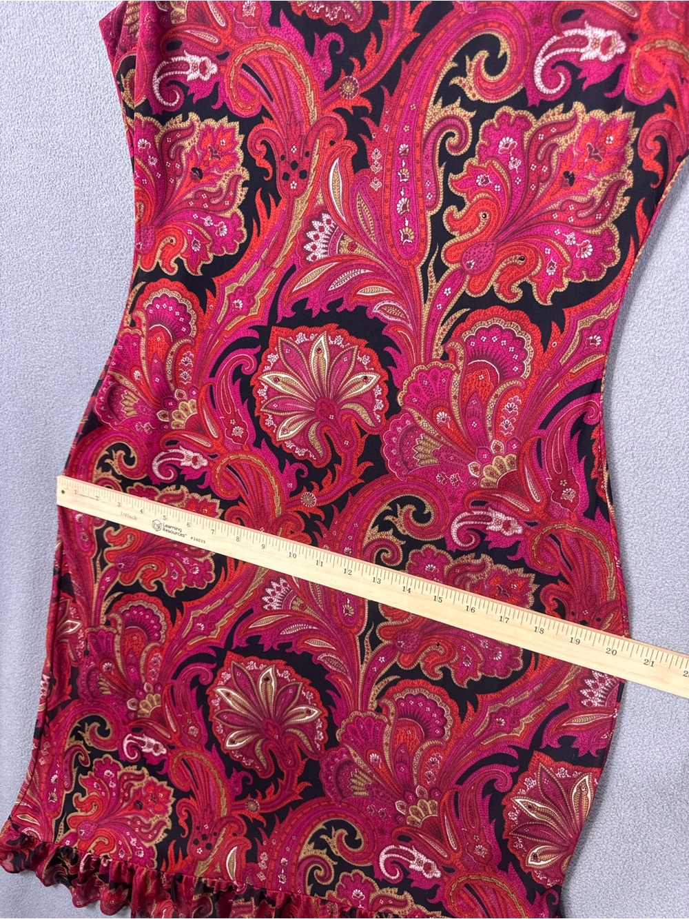 Vintage 90’s Bias Cut Sleeveless Paisley Sheath Dress in Red and Black, Large - Picture 14 of 15